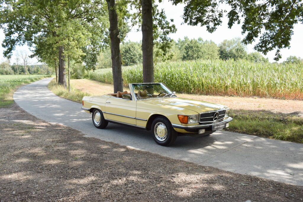 Mercedes R107 450 SL Maple Yellow te koop